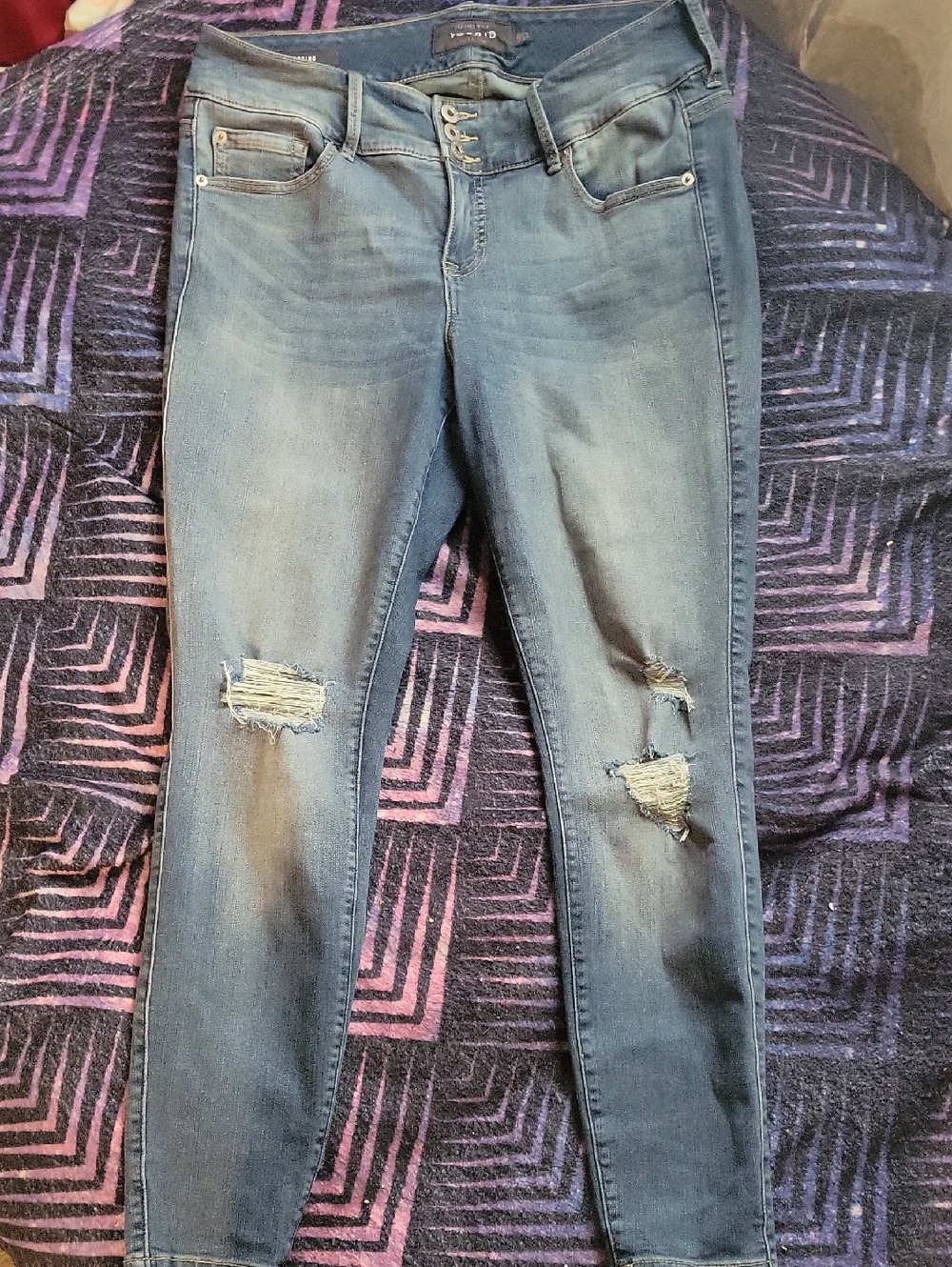 Torrid Womens 14 Distressed Denim Blue Jeggings